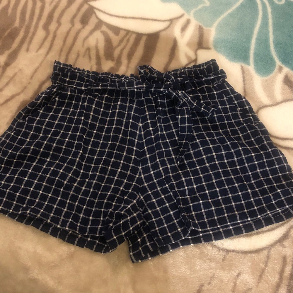 BP- Shorts with Belt Small